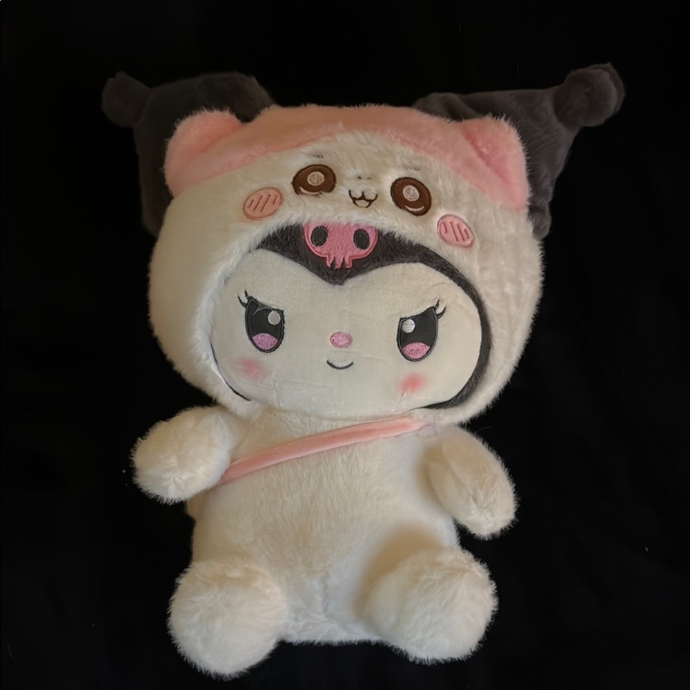 KUROMI ULTRA SOFT LUXURY PLUSH NEW FRESH OUT OF PLASTIC AND STORED.